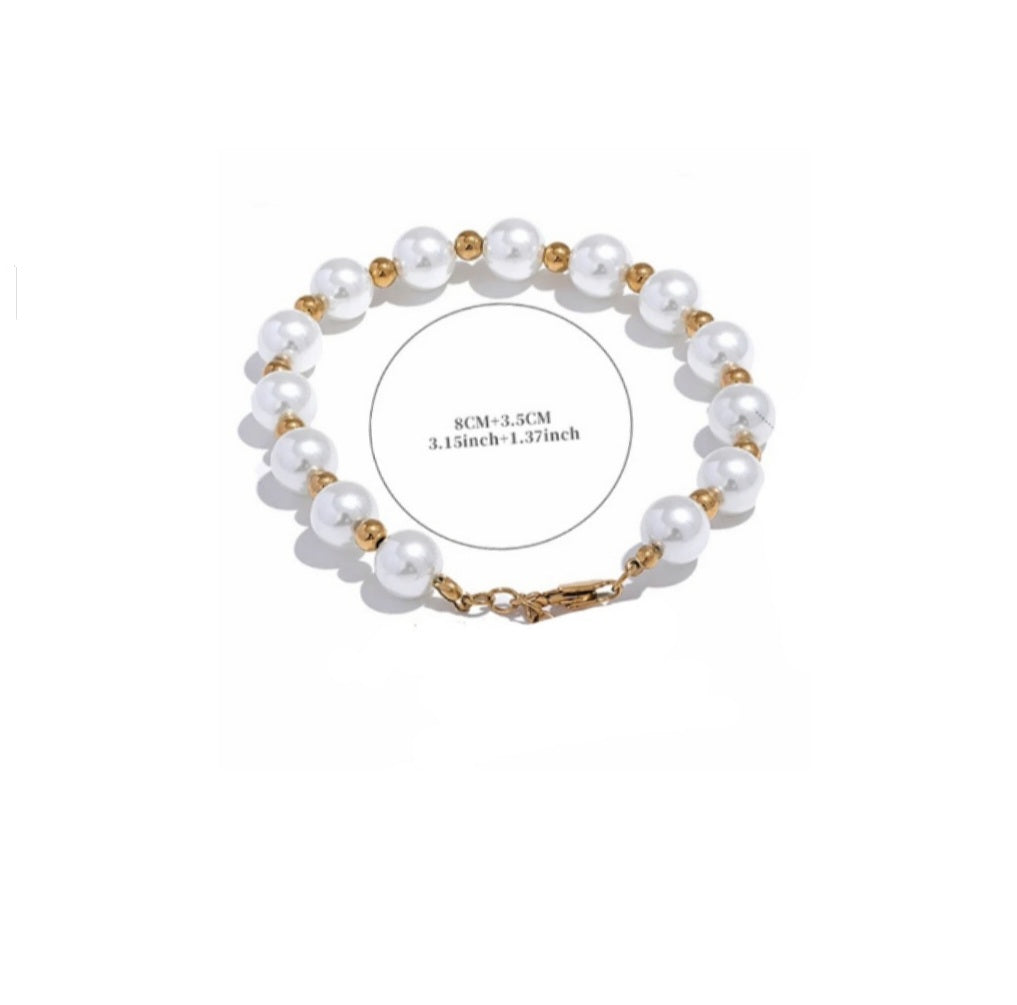 Penelope Pearl Bracelet- Gold