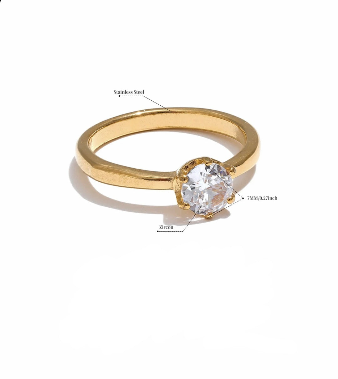 Zadia Ring - Gold