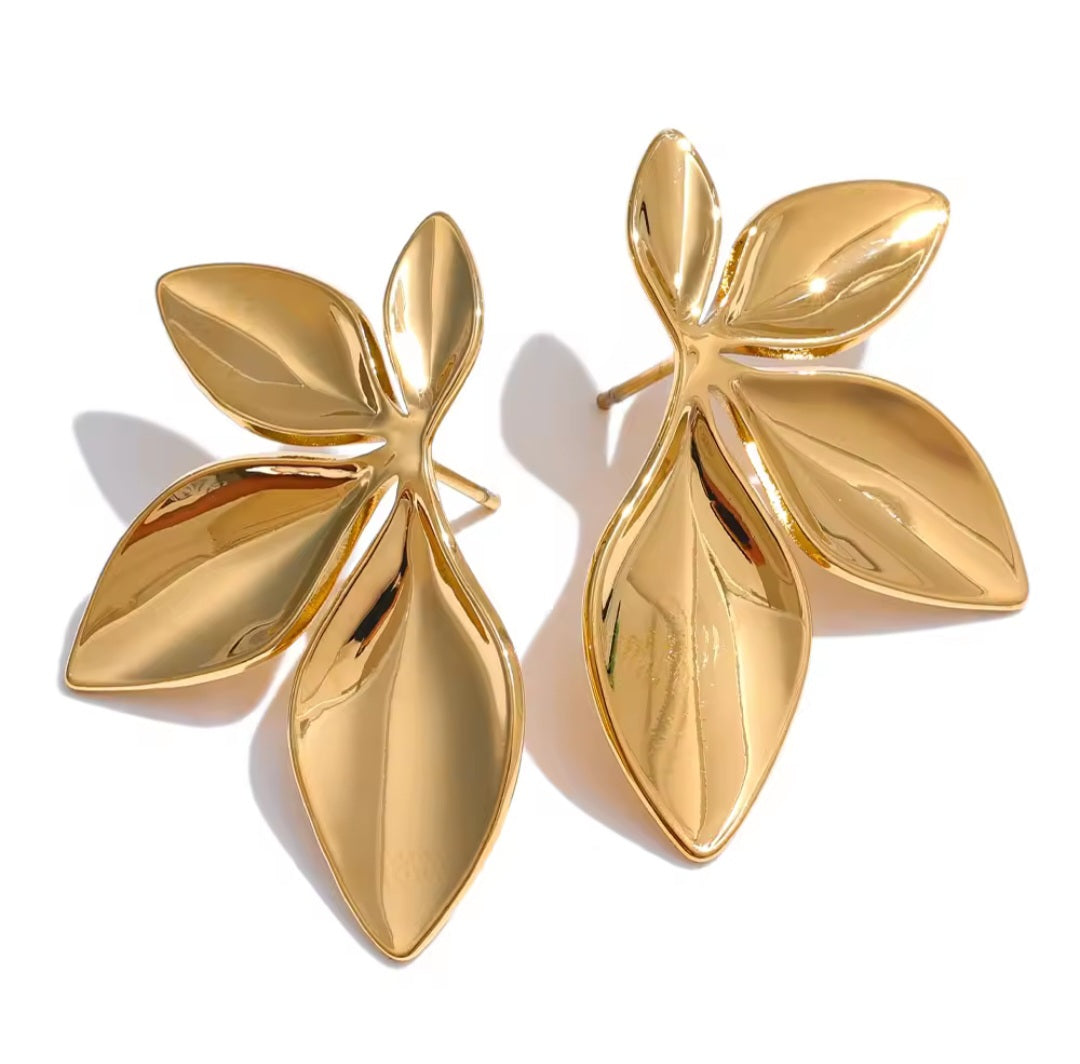 Grace Earrings - Gold