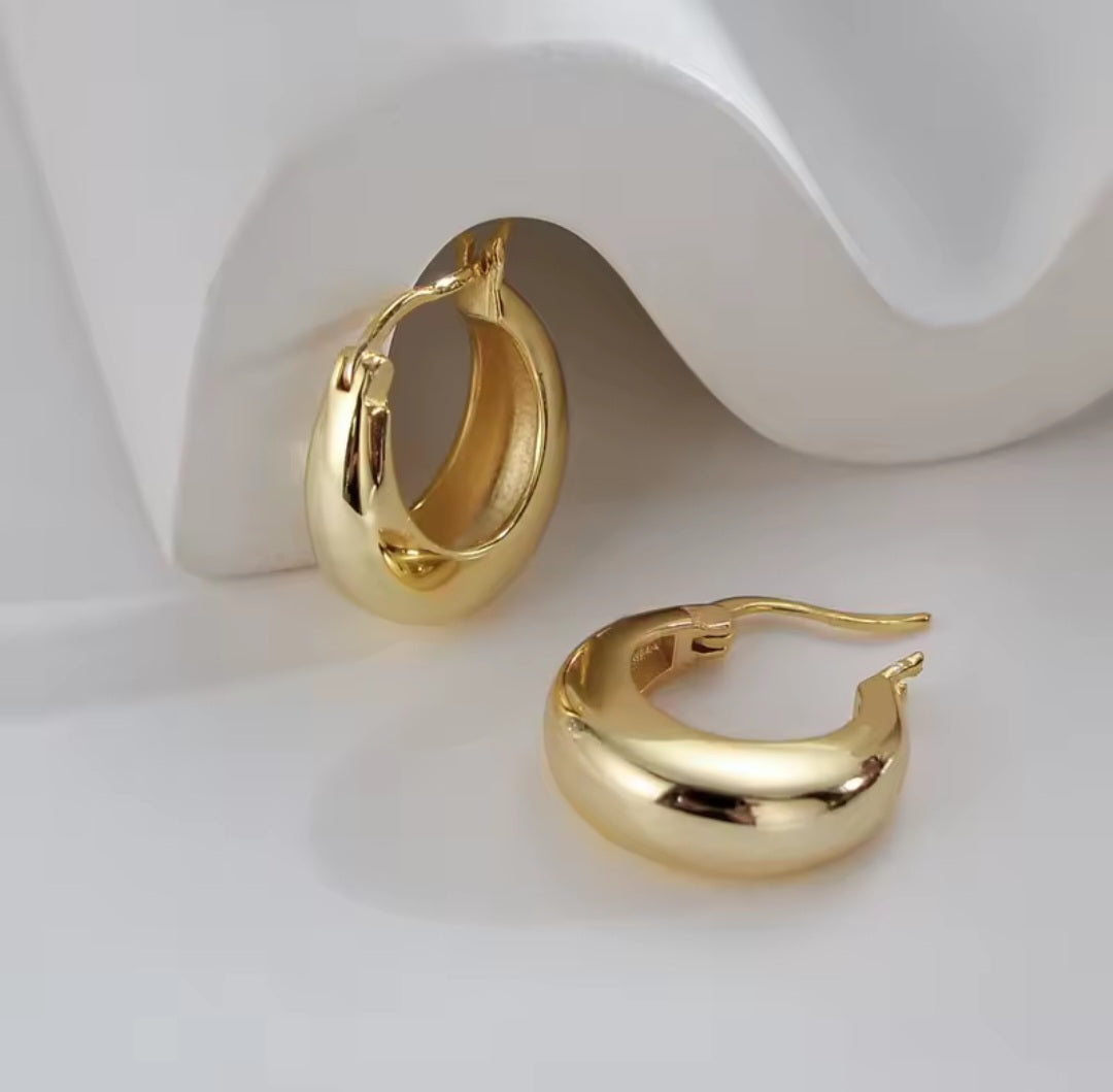 Zeya Hoops - Gold
