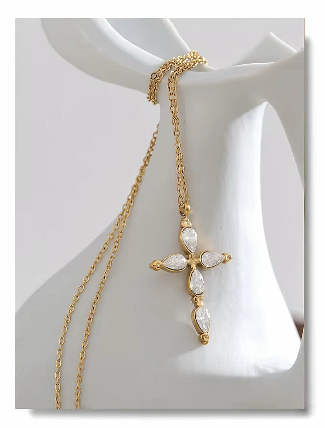 The Pear Crucifix Necklace - GOLD