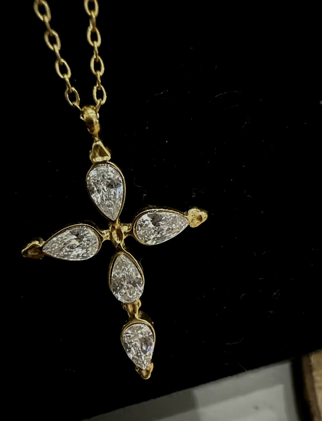 The Pear Crucifix Necklace - GOLD