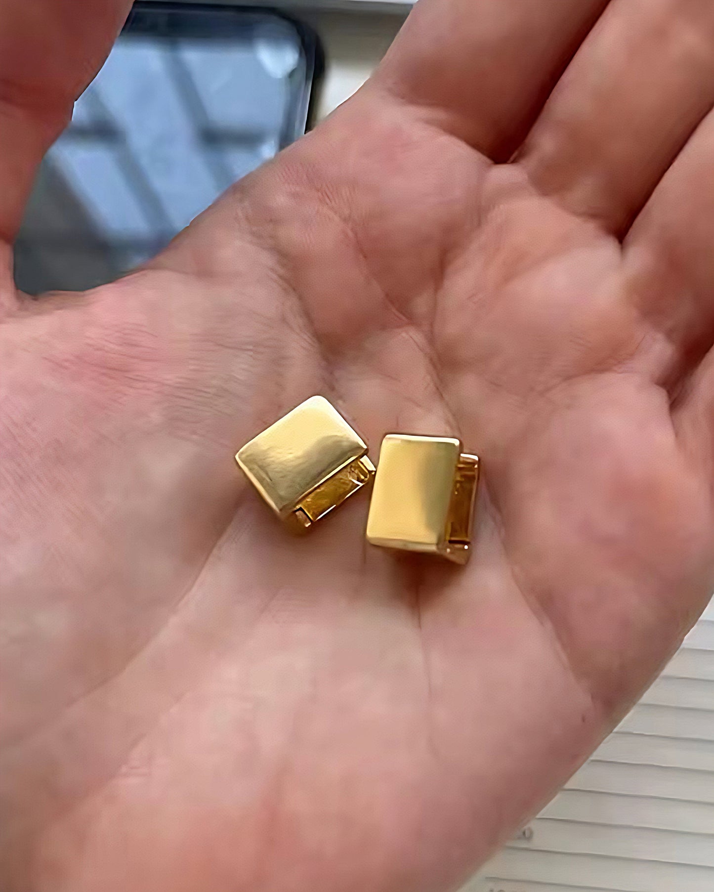 Square Huggie Earrings - Gold